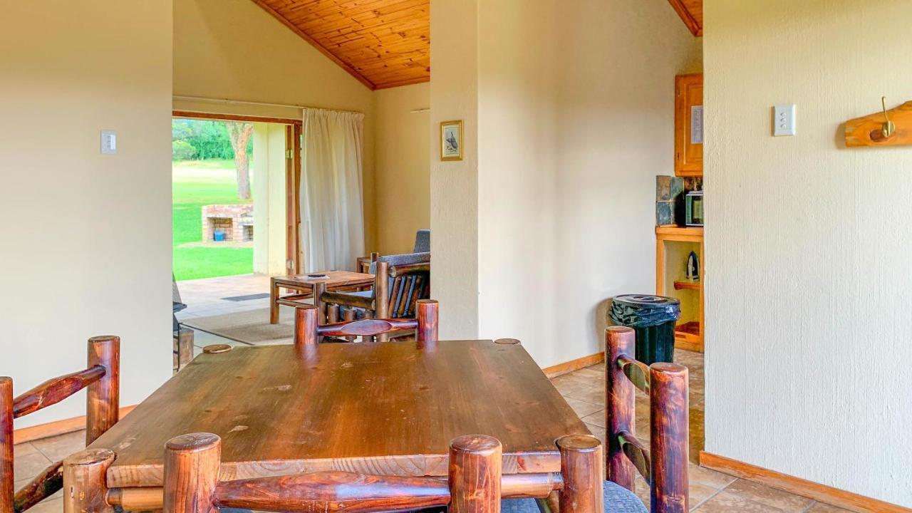Wits End Mountain Resort Champagne Valley Exterior foto